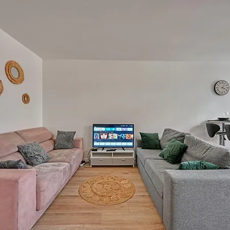 L'Escale -Climatisation- Proche Centrale Tricastin - Wifi - Netflix - Parking Gratuit Lapalud Buitenkant foto