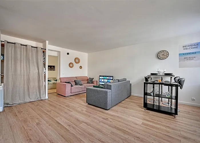L\'Escale -Climatisation- Proche Centrale Tricastin - Wifi - Netflix - Parking Gratuit