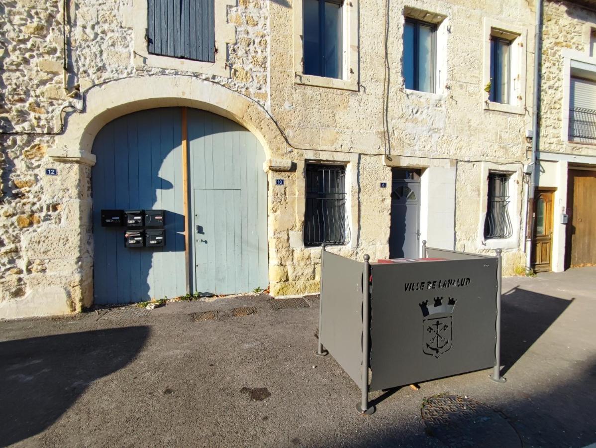 Apartment L'escale -climatisation- Proche Tricastin - Wifi - Netflix - Parking Gratuit