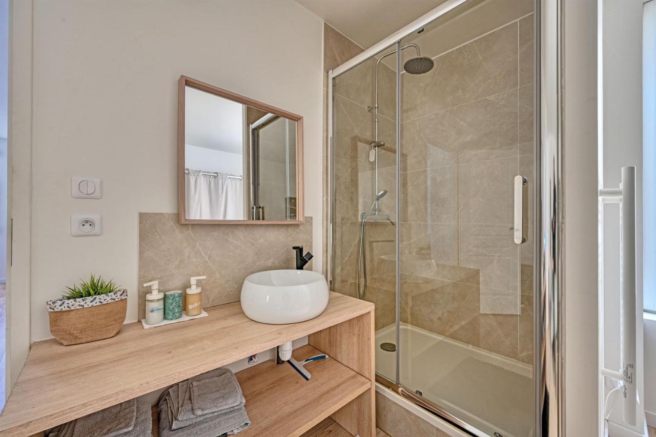 L'escale -climatisation- Proche Tricastin - Wifi - Netflix - Parking Gratuit Apartment Lapalud